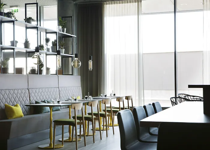 Hotel Comfort Airport 3*