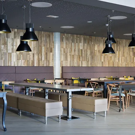 Comfort Hotel Bergen Airport